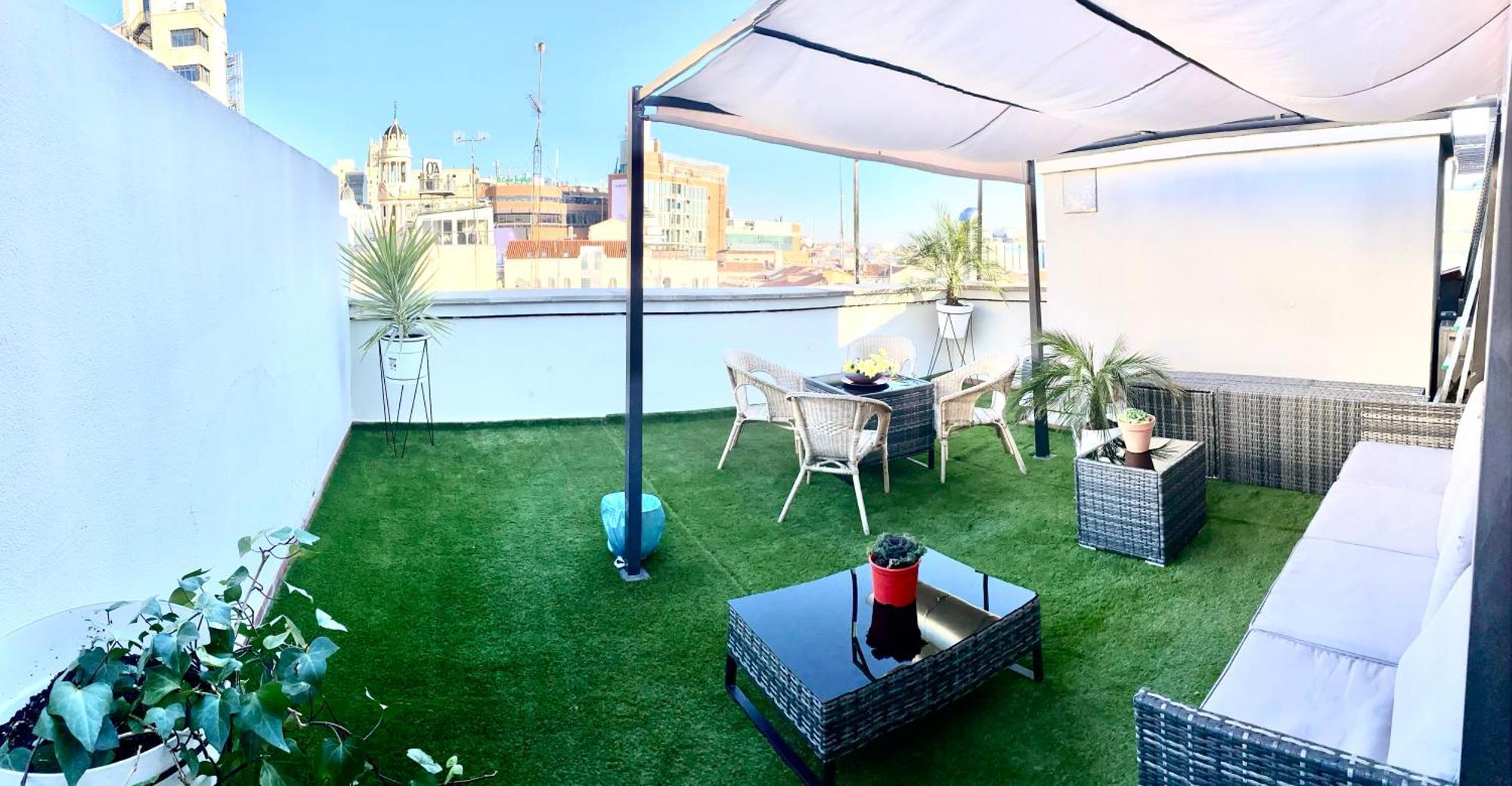 Penthouse Madrid View Apartment Exterior photo