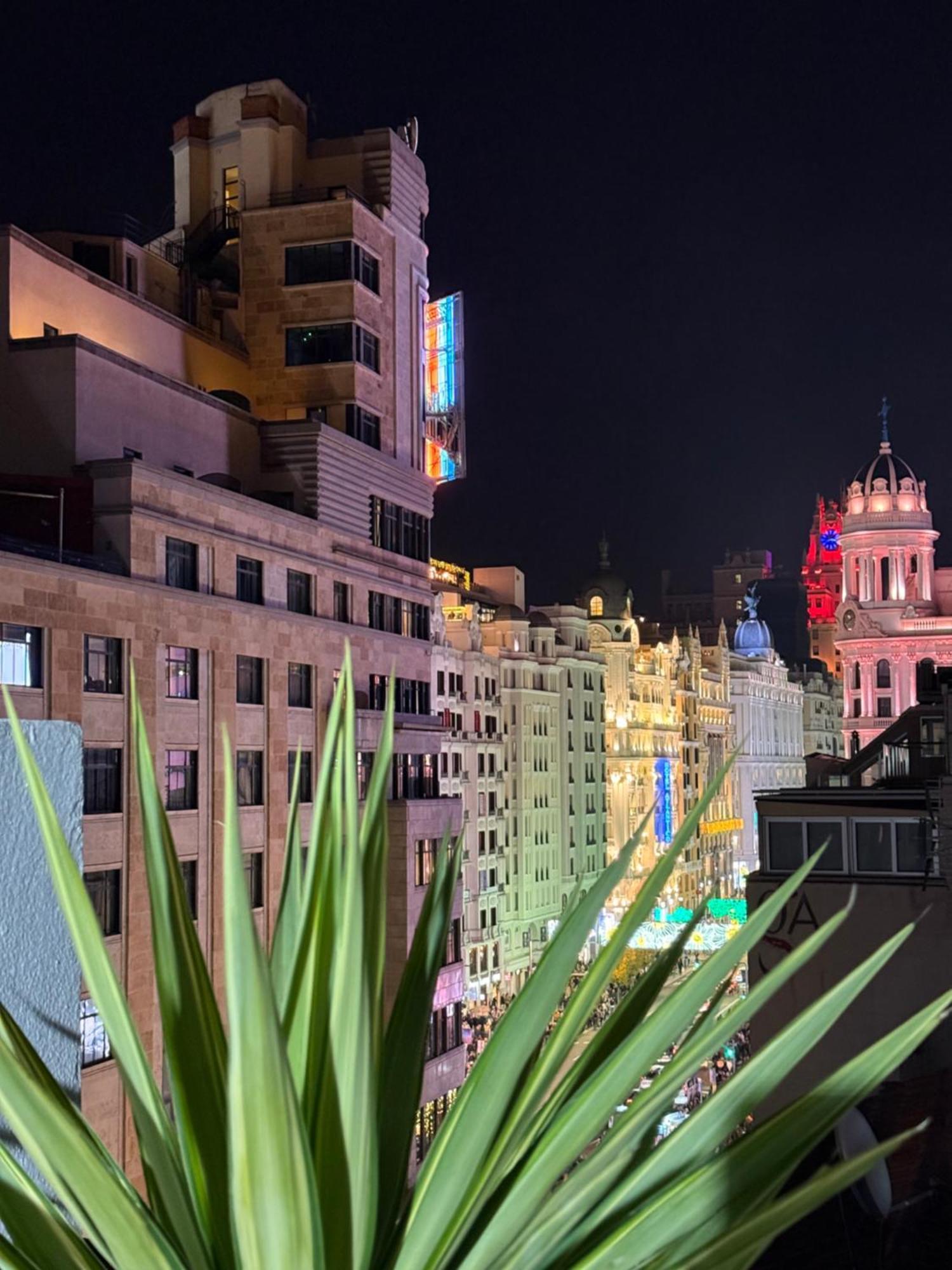 Penthouse Madrid View Apartment Exterior photo
